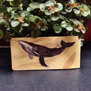 Marcapáginas con imán de ballena