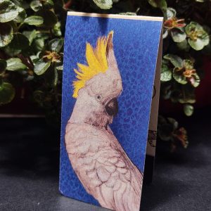 Marcapáginas con imán cacatúa galerita